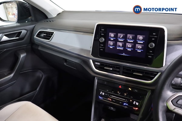 Used Volkswagen T-Roc 2023 for sale - 76255598: Photo 11