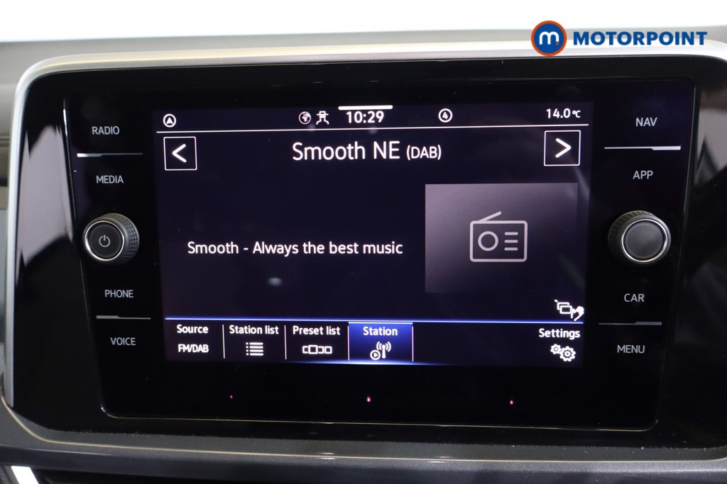 Used Volkswagen T-Roc 2023 for sale - 76255598: Photo 13