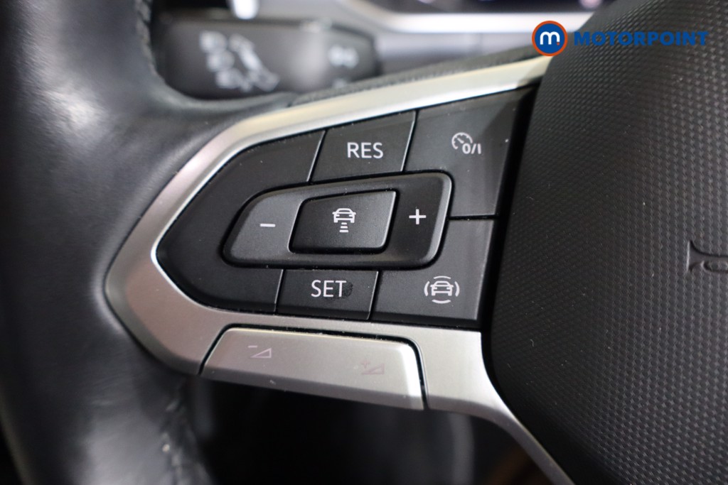 Used Volkswagen T-Roc 2023 for sale - 76255598: Photo 21