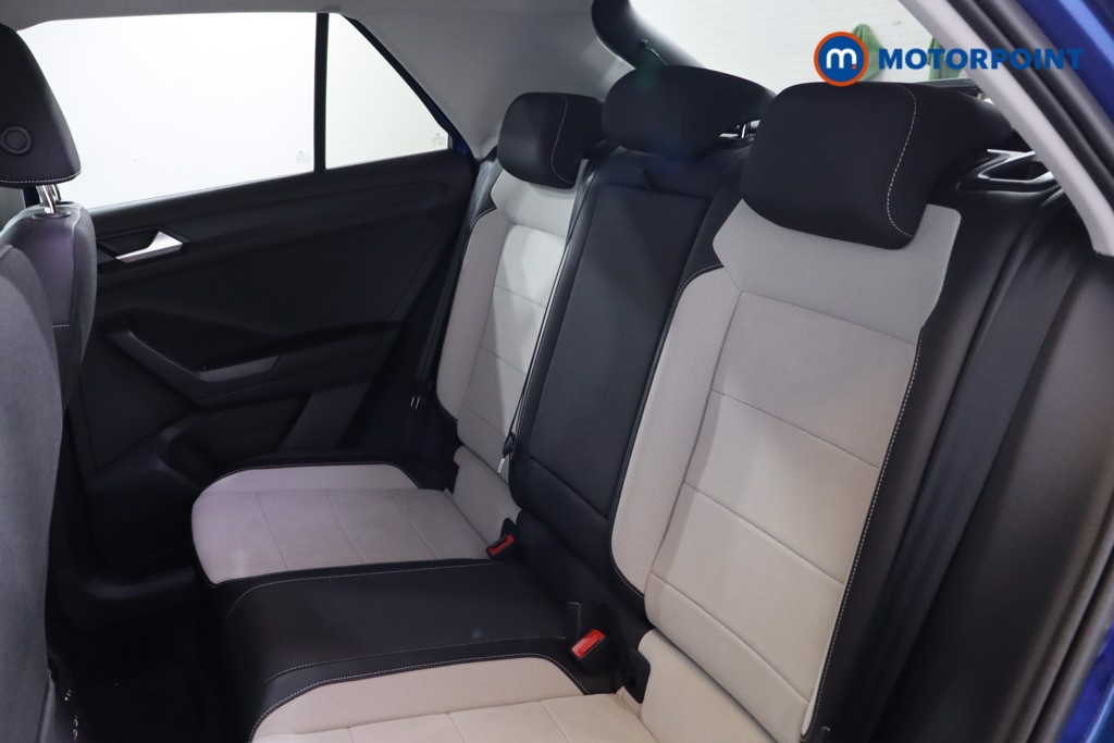 Used Volkswagen T-Roc 2023 for sale - 76255598: Photo 28