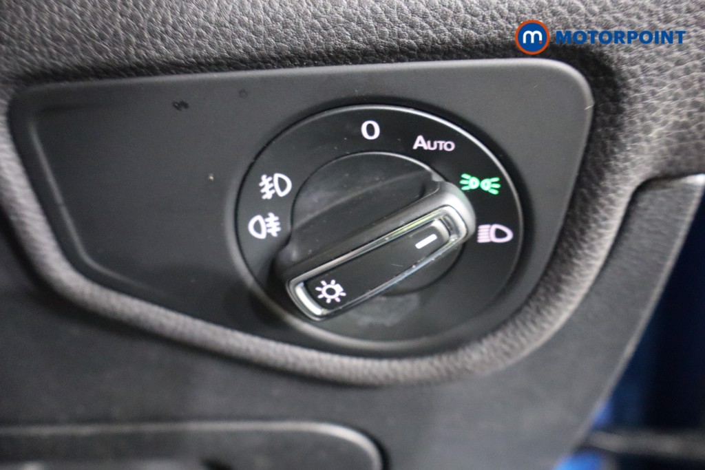 Used Volkswagen Touran 2021 for sale - 77248889: Photo 25