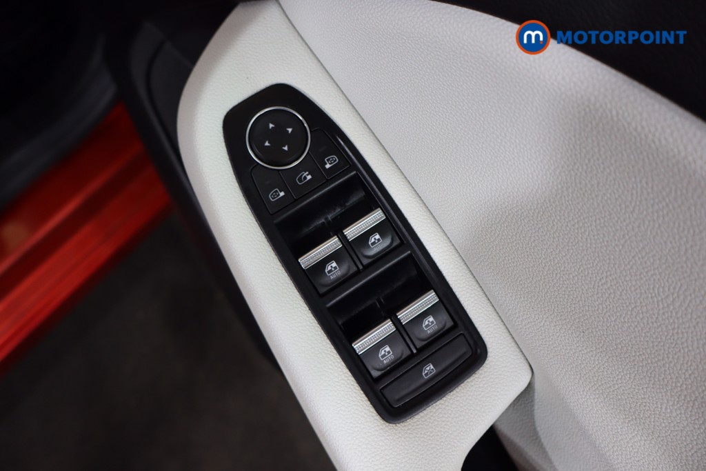 Used Renault Clio 2021 for sale - 76362343: Photo 27