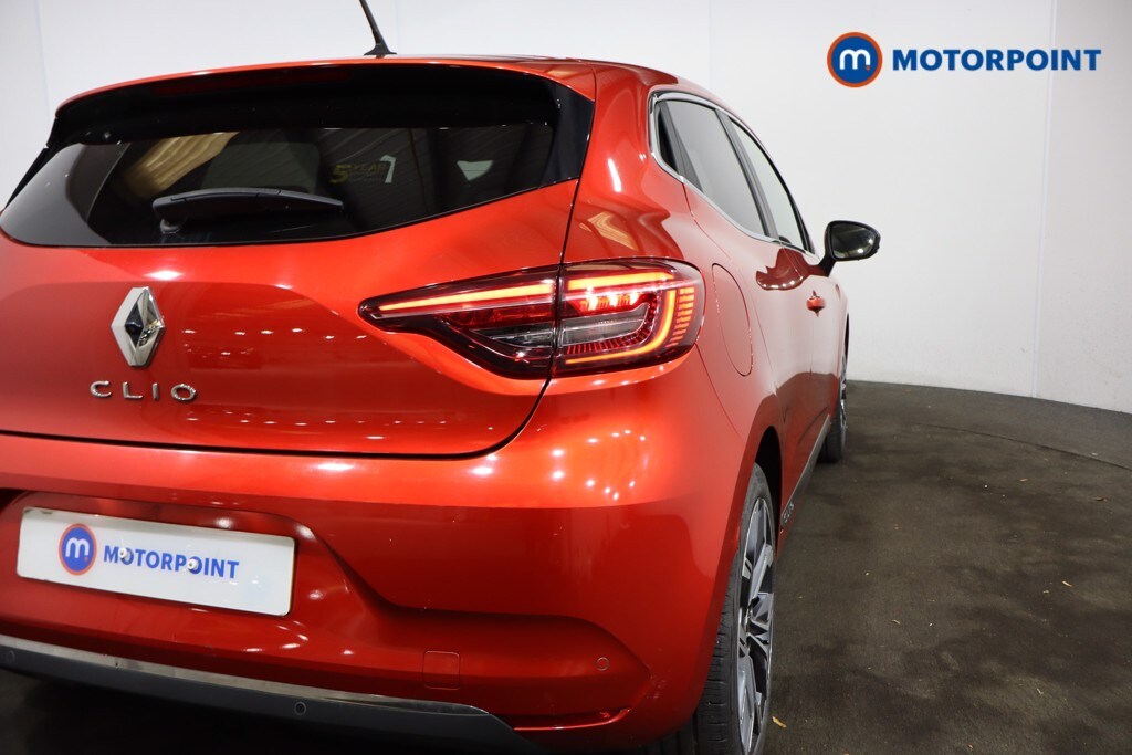 Used Renault Clio 2021 for sale - 76362343: Photo 38