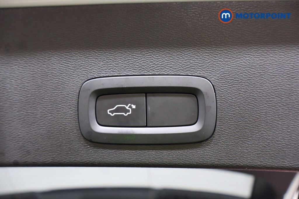 Used Volvo XC40 2020 for sale - 77450770: Photo 33