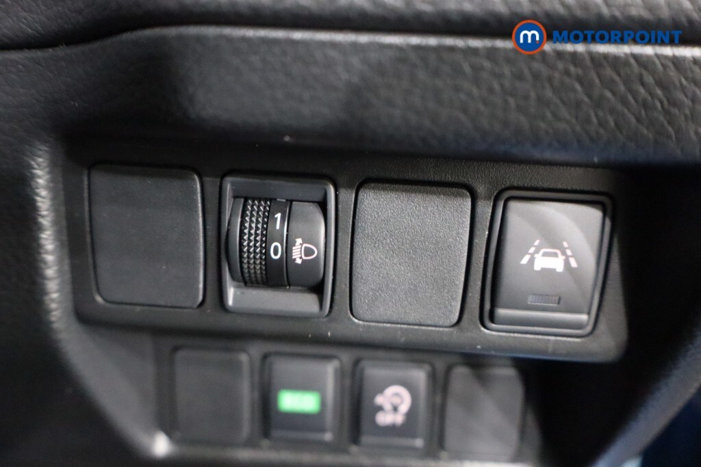 Used Nissan Qashqai 2021 for sale - 77013798: Photo 15