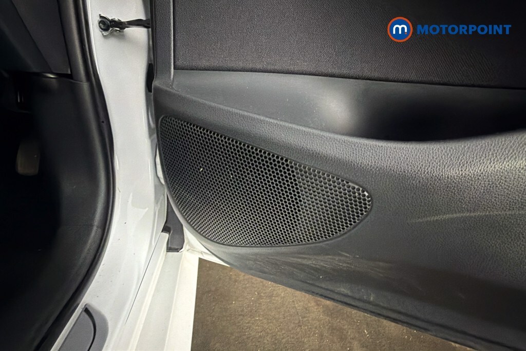 Used Toyota Yaris 2023 for sale - 77918970: Photo 11