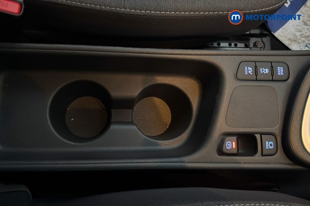 Used Toyota Yaris 2023 for sale - 77918970: Photo 24