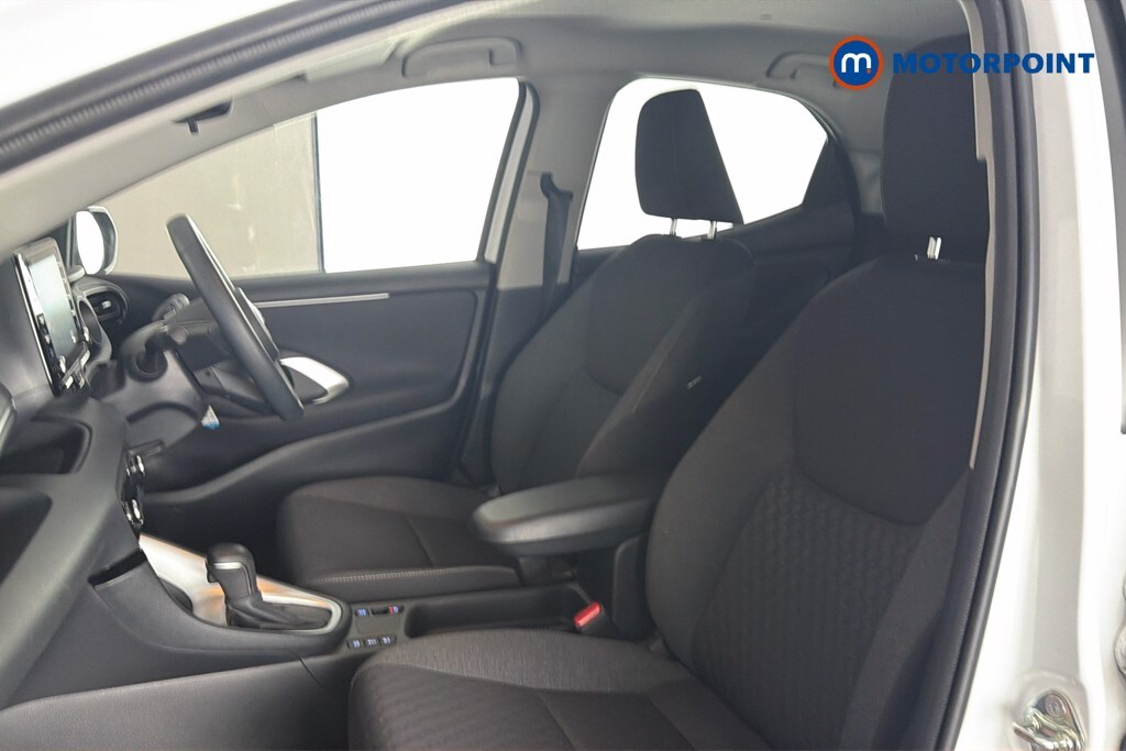 Used Toyota Yaris 2023 for sale - 77918970: Photo 25