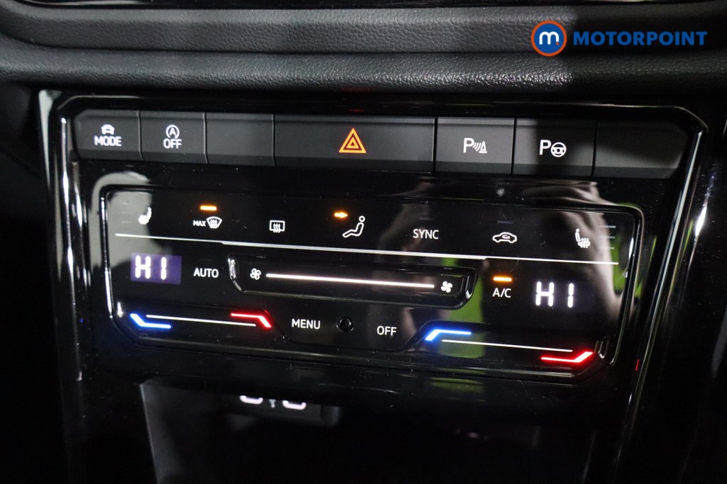 Used Volkswagen T-Roc 2025 for sale - 77312848: Photo 17