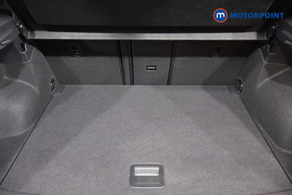 Used Volkswagen T-Roc 2025 for sale - 77312848: Photo 27