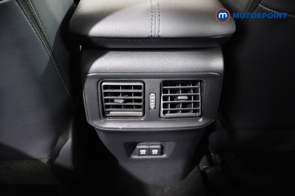 Used Toyota RAV4 2021 for sale - 76697141: Photo 30