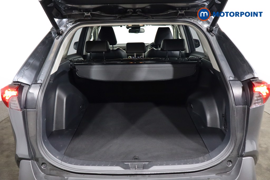 Used Toyota RAV4 2021 for sale - 76697141: Photo 32