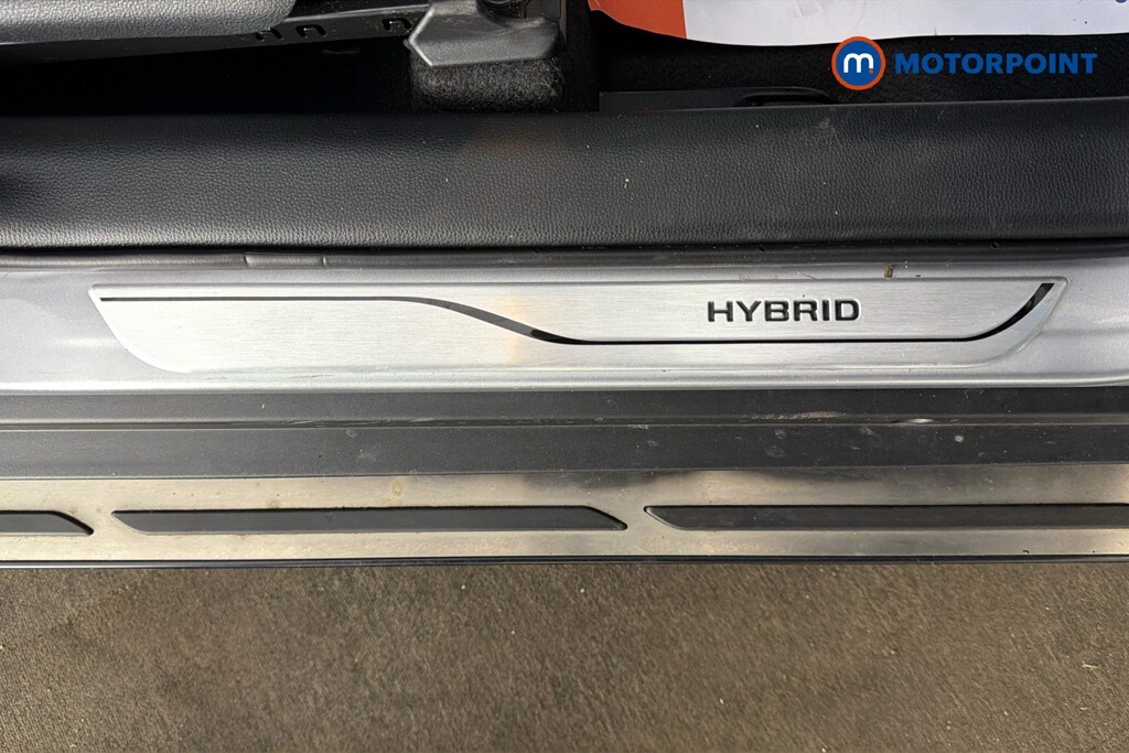 Used Toyota Yaris Cross 2023 for sale - 77989359: Photo 28