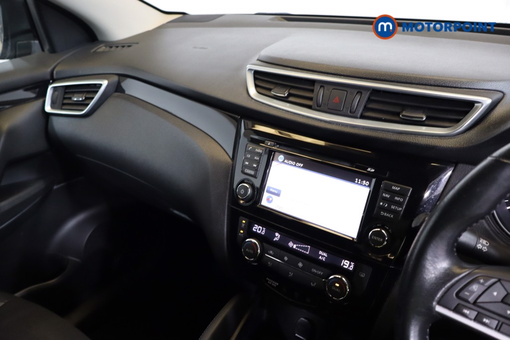 Used Nissan Qashqai 2018 for sale - 76692207: Photo 11