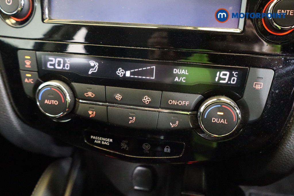 Used Nissan Qashqai 2018 for sale - 76692207: Photo 18