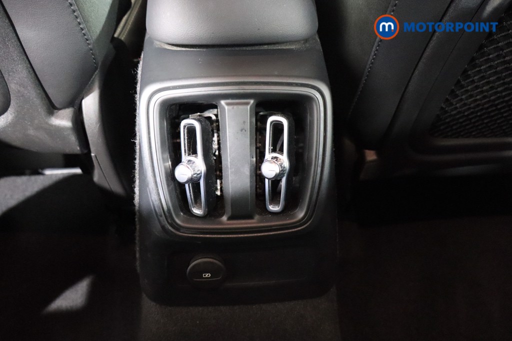 Used Volvo XC40 2022 for sale - 77286463: Photo 29