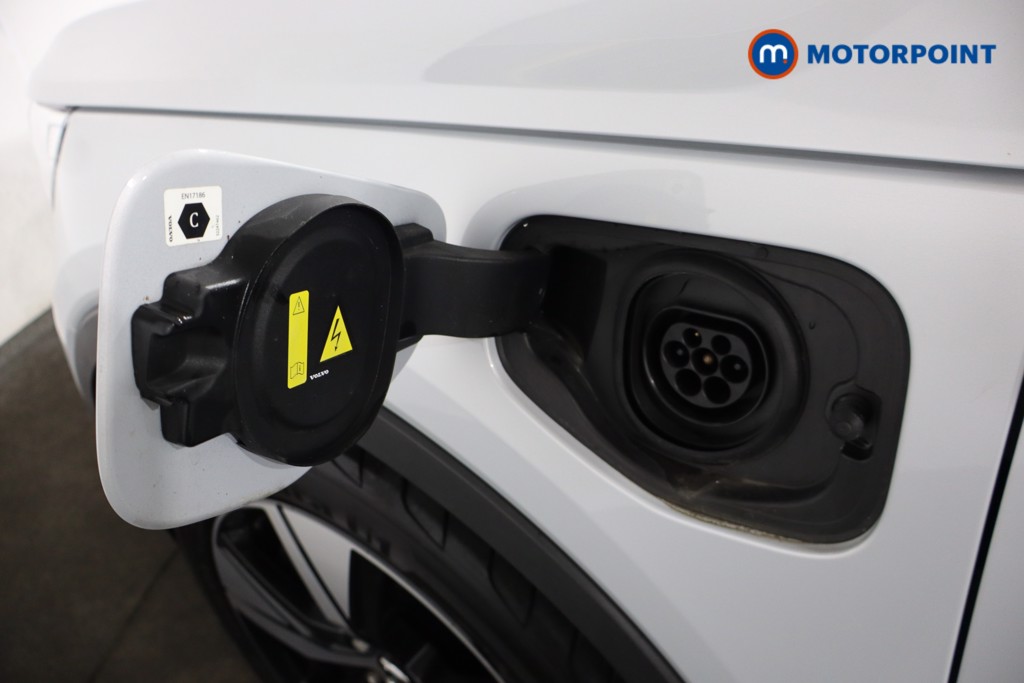 Used Volvo XC40 2022 for sale - 77286463: Photo 42