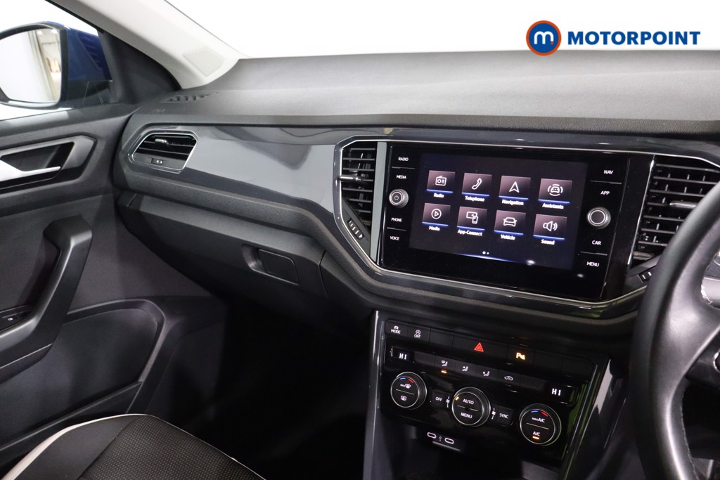 Used Volkswagen T-Roc 2020 for sale - 77125428: Photo 11