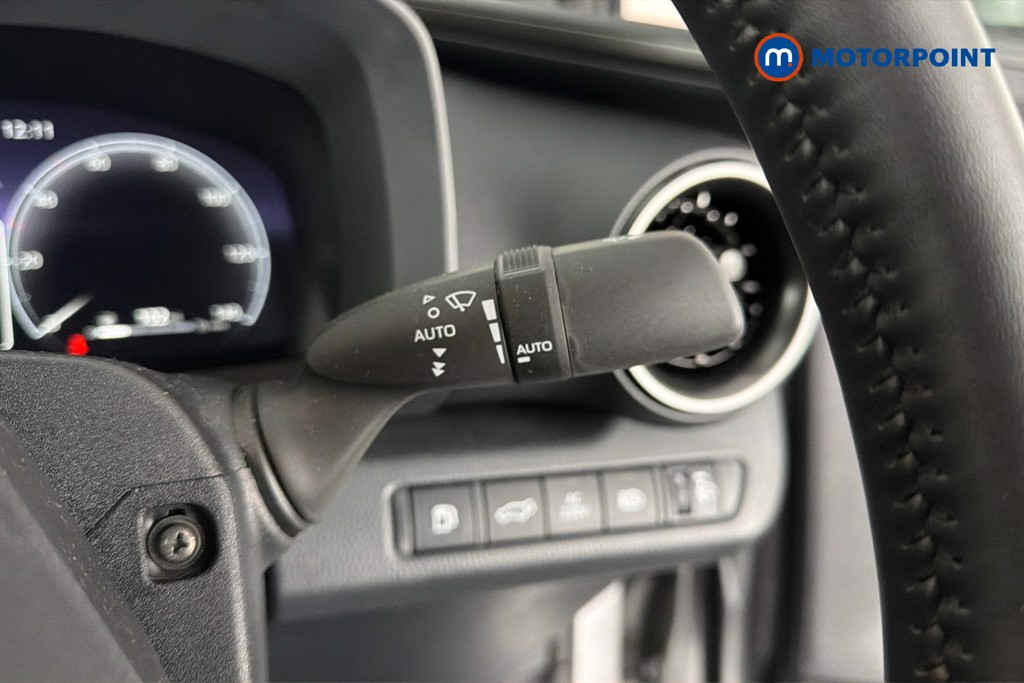 Used Toyota C-HR 2024 for sale - 78067753: Photo 14