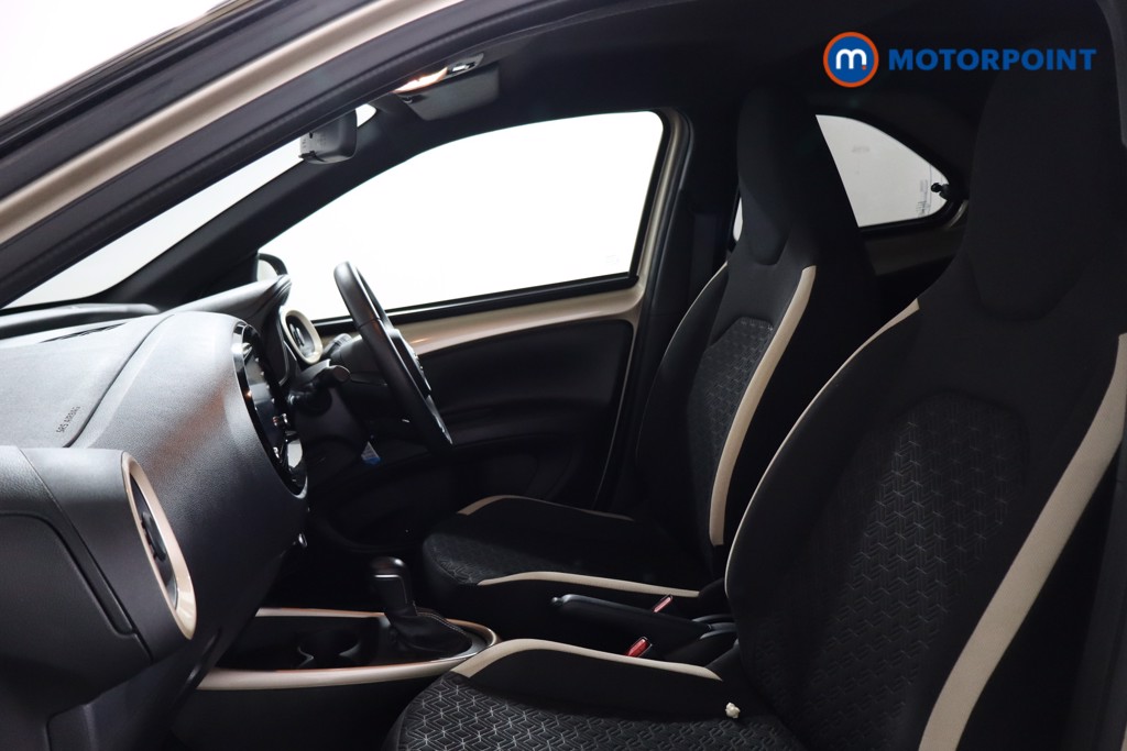 Used Toyota Aygo X 2022 for sale - 76545549: Photo 25