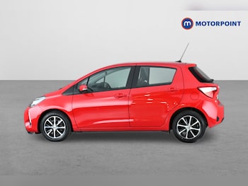 Used Toyota Yaris 2018 for sale - 79384183: Photo