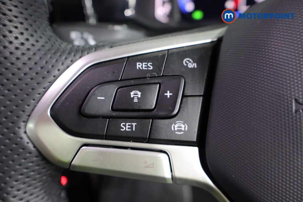 Used Volkswagen T-Roc 2025 for sale - 77324129: Photo 21