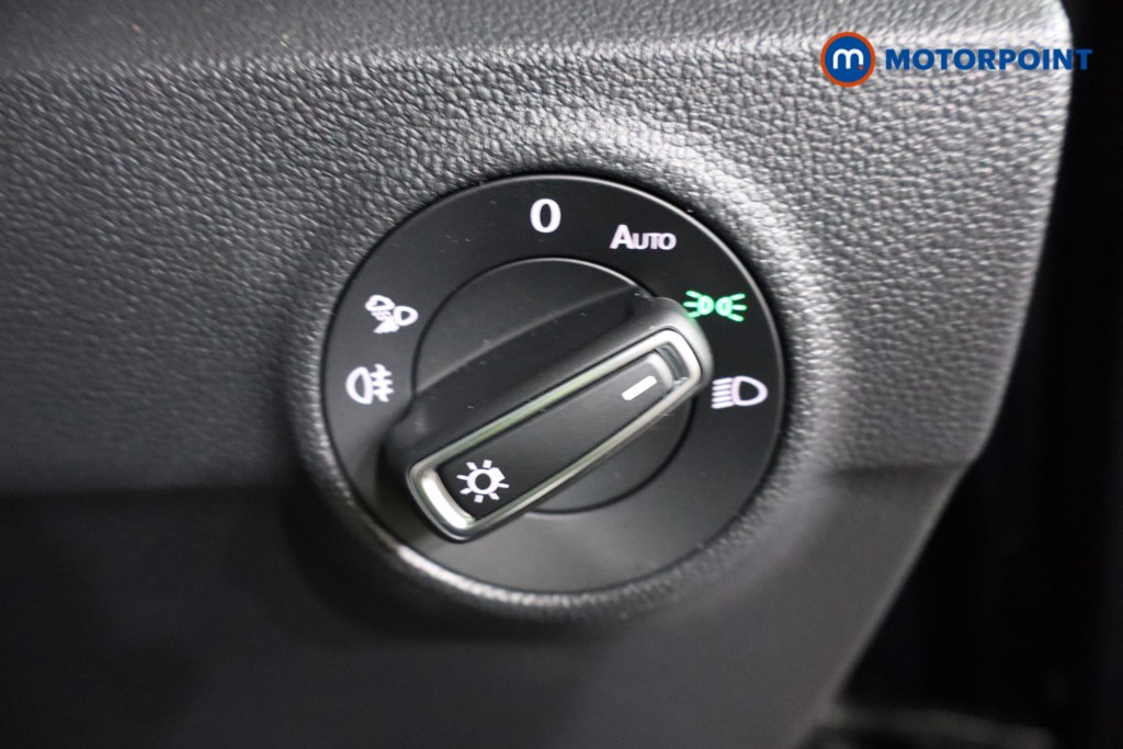 Used Volkswagen T-Roc 2025 for sale - 77324129: Photo 25