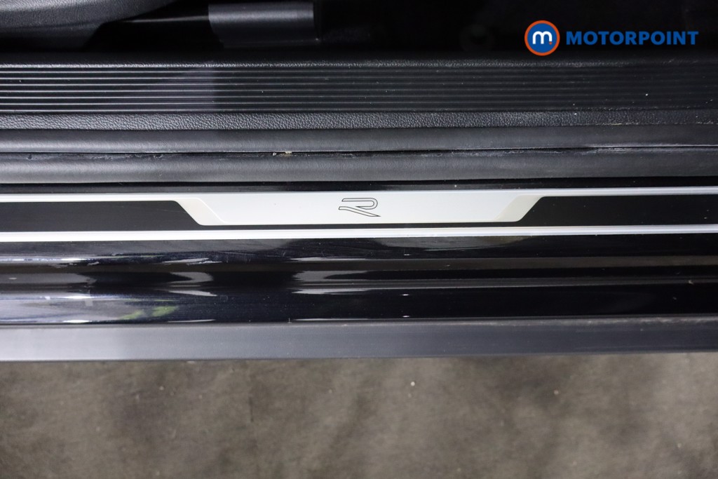 Used Volkswagen T-Roc 2025 for sale - 77324129: Photo 27