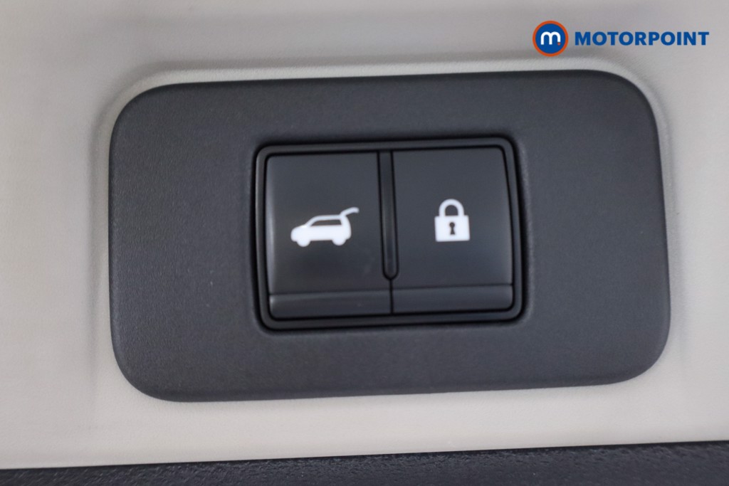Used Nissan ARIYA 2023 for sale - 76344852: Photo 52