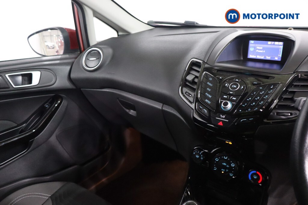 Used Ford Fiesta 2017 for sale - 77540877: Photo 11