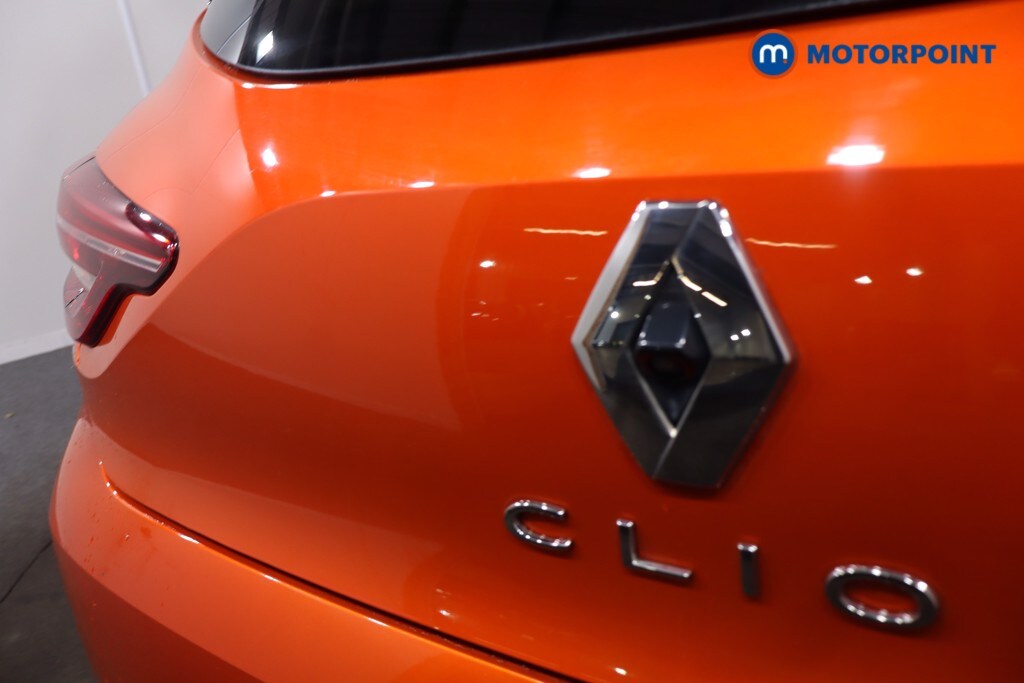 Used Renault Clio for sale - 77364689: Photo 36