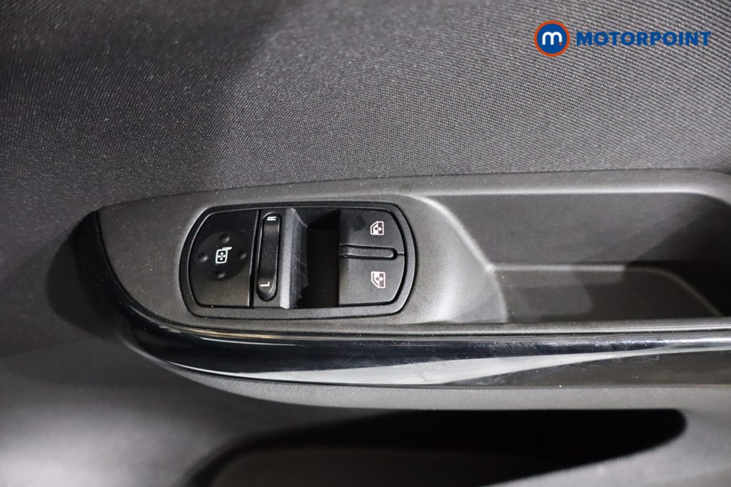 Used Vauxhall Corsa 2017 for sale - 77088286: Photo 19