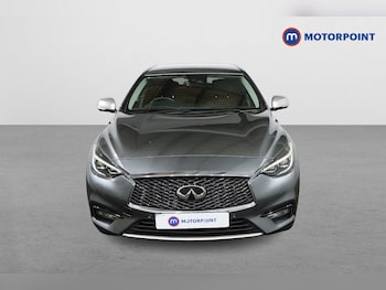 Used Infiniti Q30 2016 for sale - 76355805: Photo