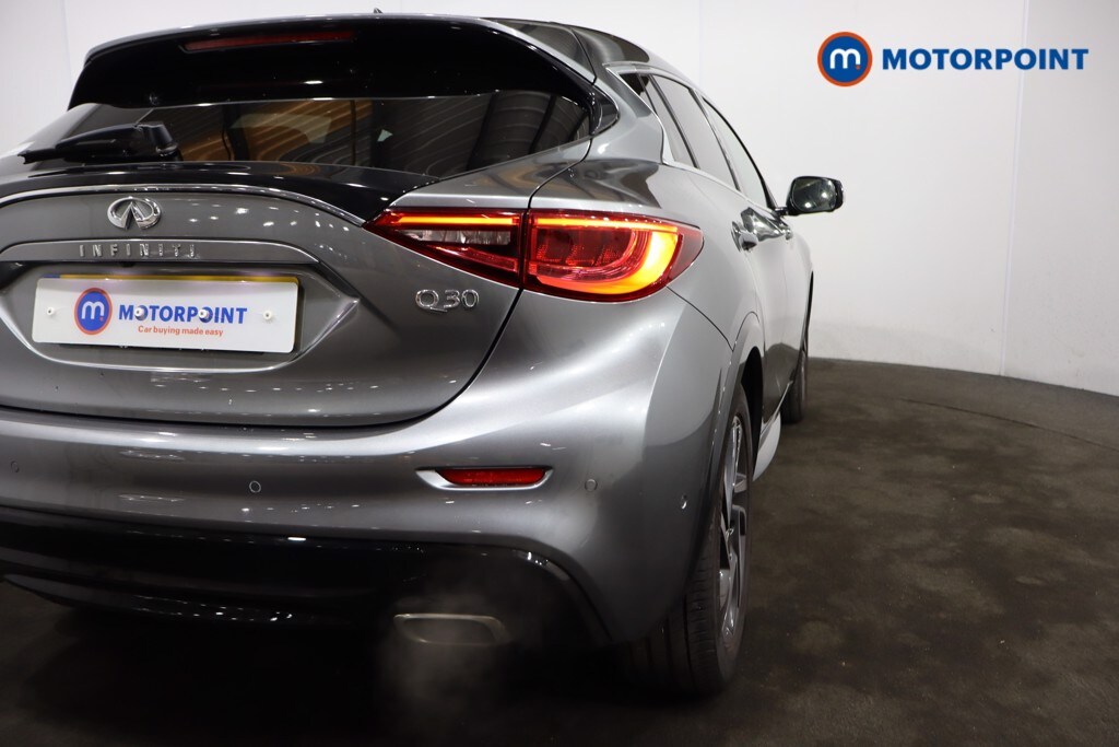 Used Infiniti Q30 2016 for sale - 76355805: Photo 41