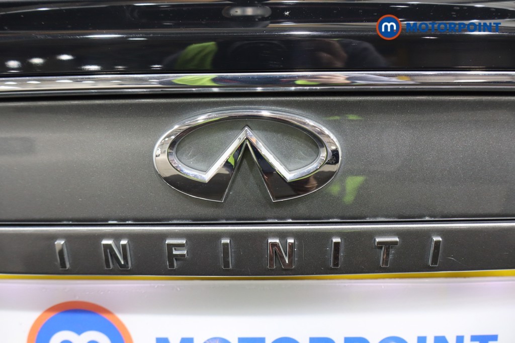 Used Infiniti Q30 2016 for sale - 76355805: Photo 43