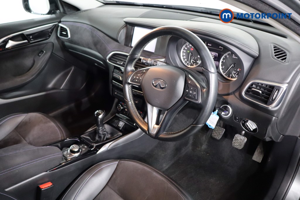 Used Infiniti Q30 2016 for sale - 76355805: Photo 9