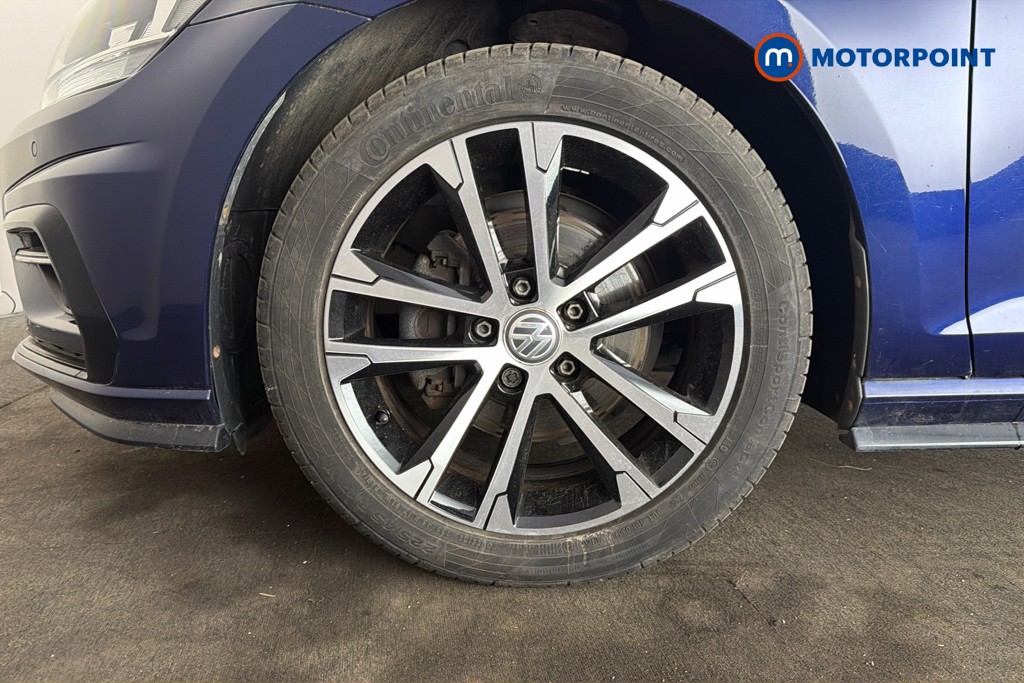 Used Volkswagen Golf 2017 for sale - 77914205: Photo 3