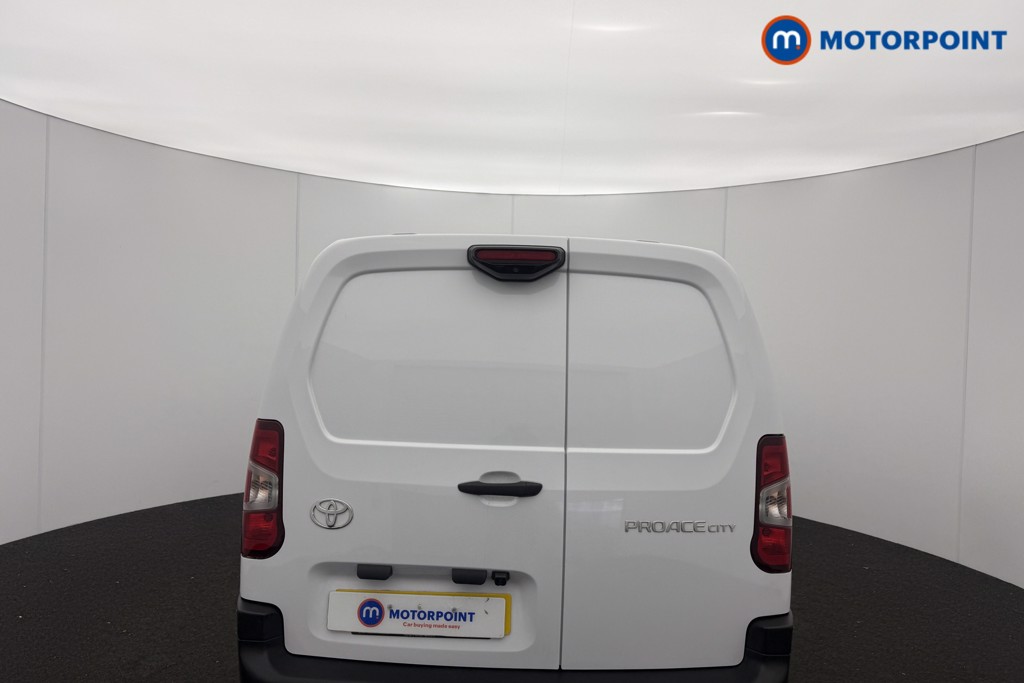 Used Toyota ProAce 2025 for sale - 77775663: Photo 9