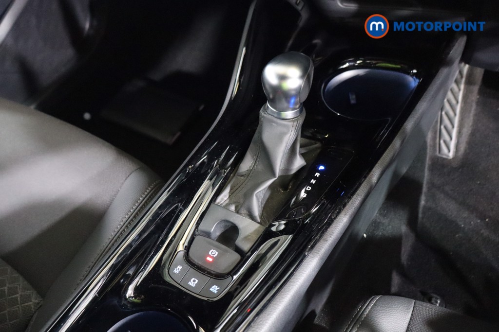 Used Toyota C-HR 2022 for sale - 76557600: Photo 12