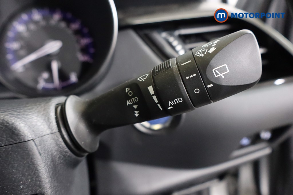 Used Toyota C-HR 2022 for sale - 76557600: Photo 15