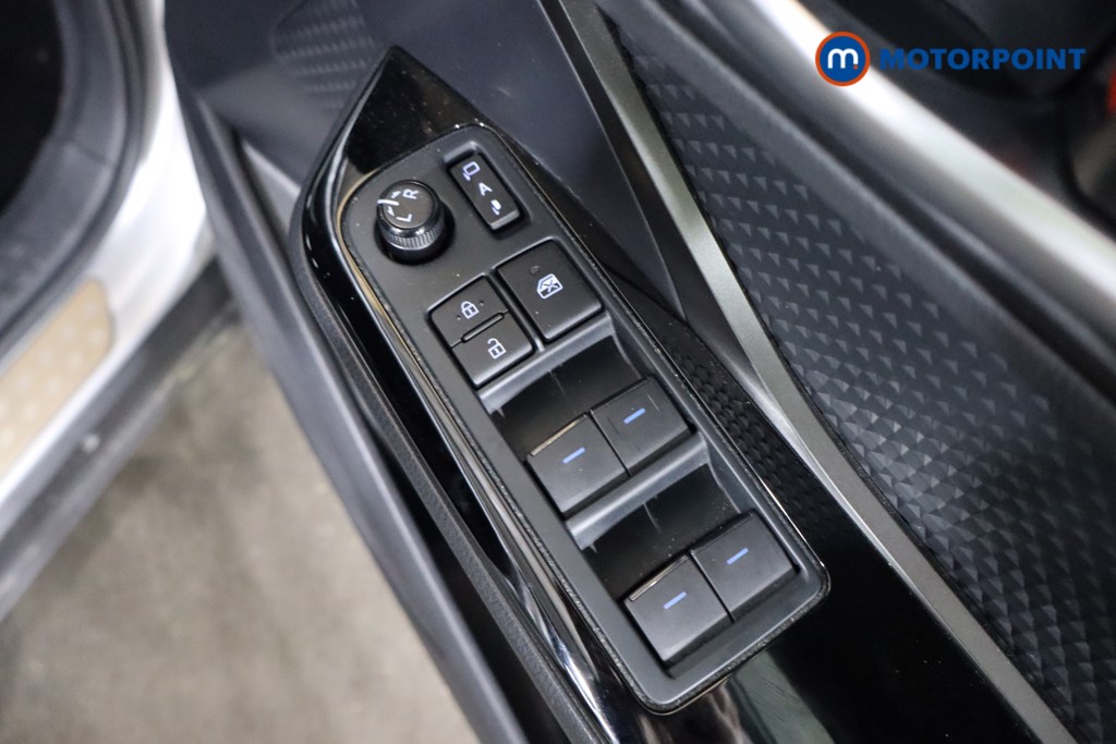 Used Toyota C-HR 2022 for sale - 76557600: Photo 16