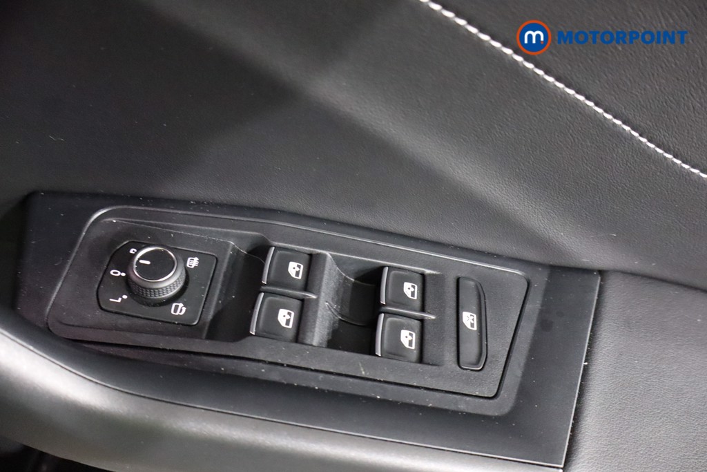 Used Volkswagen T-Roc 2025 for sale - 77421087: Photo 23