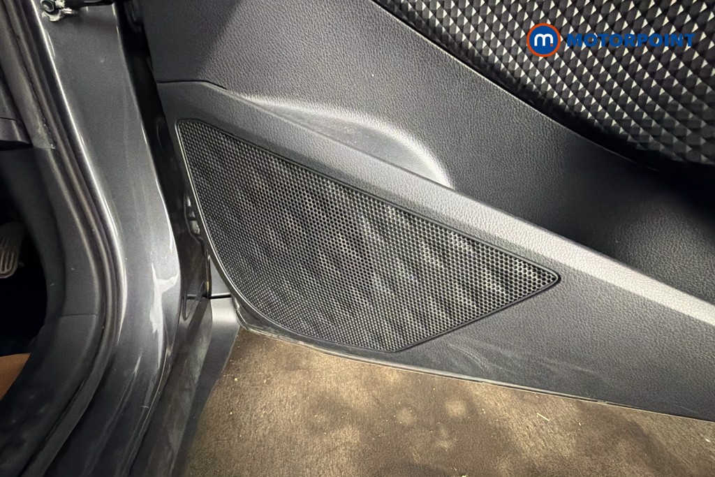 Used Toyota C-HR 2020 for sale - 78162922: Photo 24