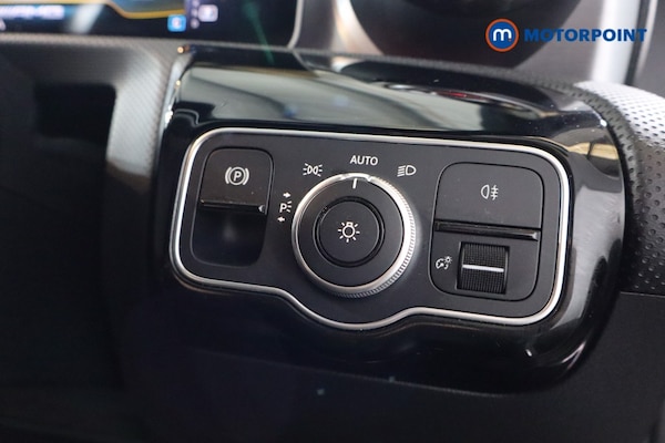 Used Mercedes-Benz A-Class 2019 for sale - 76242313: Photo 15