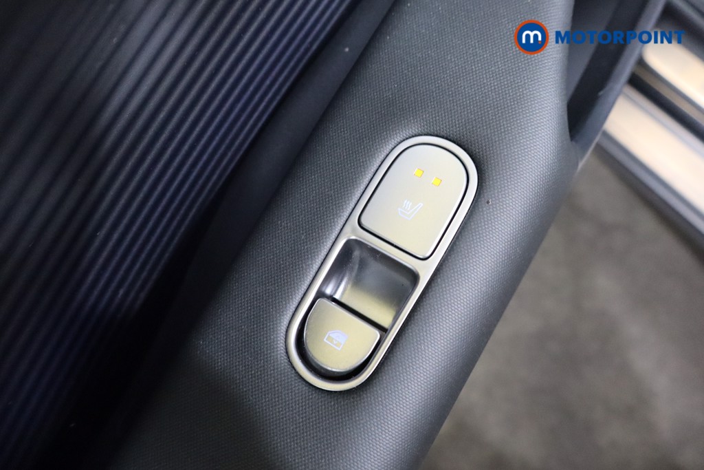 Used Hyundai IONIQ 6 2025 for sale - 77327153: Photo 36