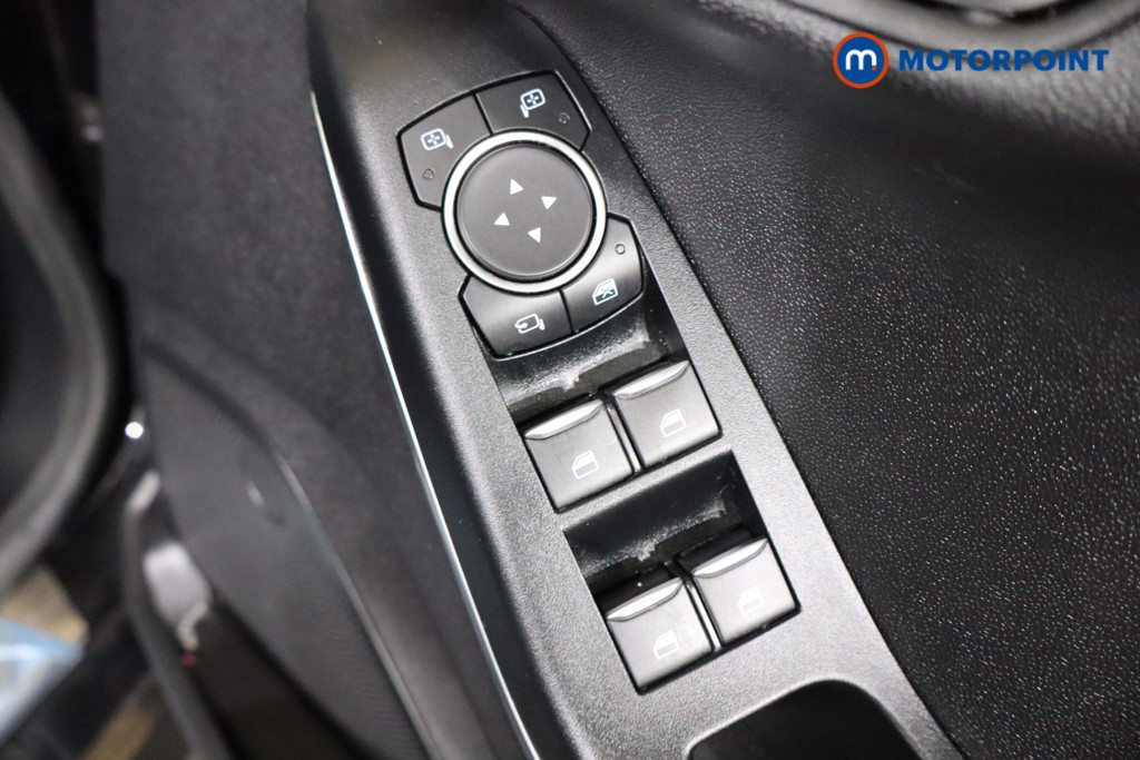 Used Ford Fiesta 2020 for sale - 76303113: Photo 27