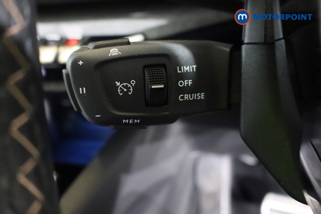 Used Peugeot 3008 2023 for sale - 77248880: Photo 23