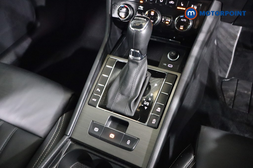 Used Skoda Superb 2022 for sale - 76792586: Photo 20