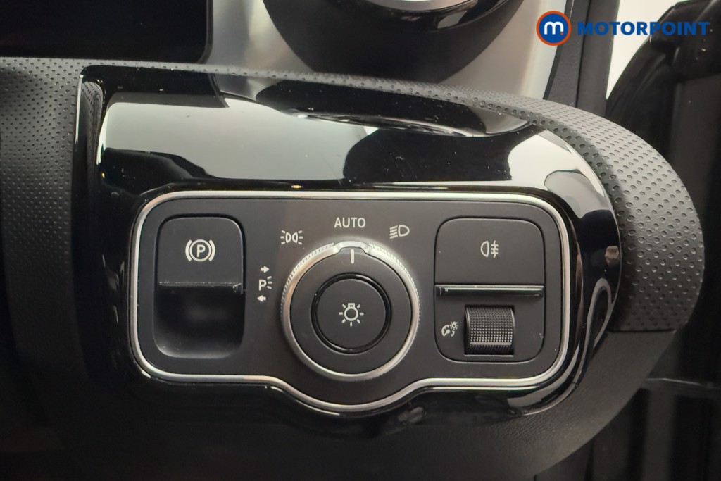 Used Mercedes-Benz CLA 2022 for sale - 76303377: Photo 30