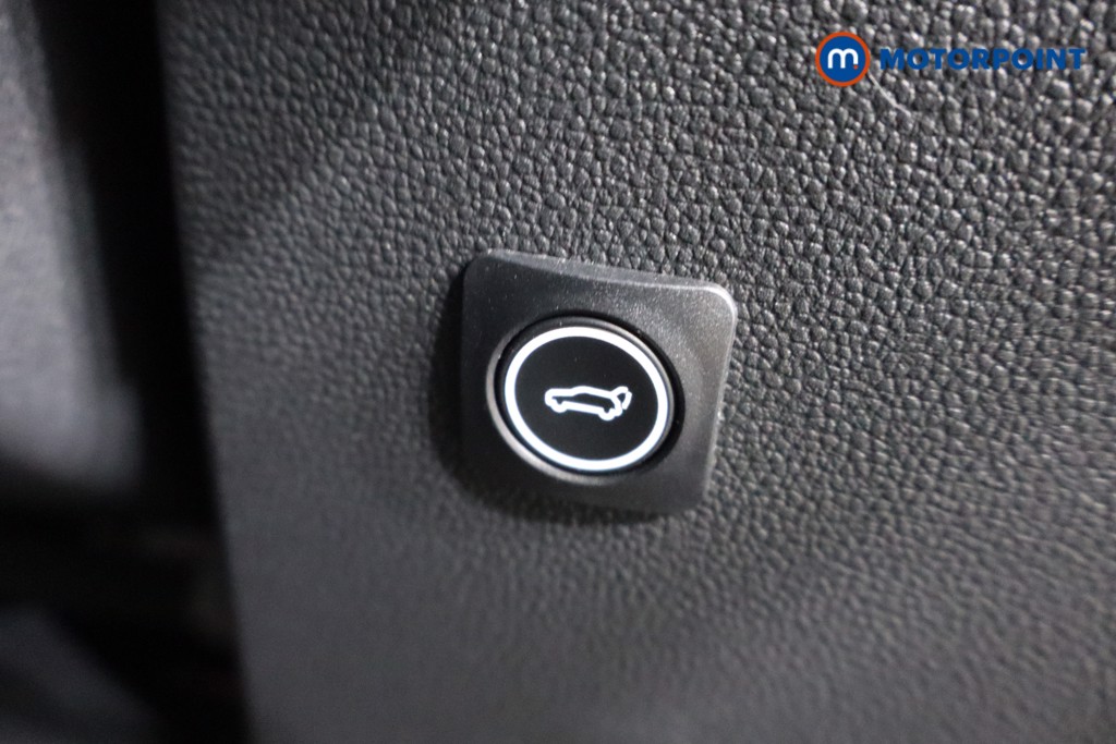 Used Volkswagen T-Roc 2021 for sale - 77006243: Photo 15